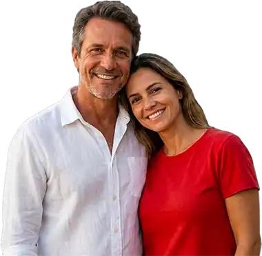Casal abraçado em imagem ilustrativa sobre amarração amorosa